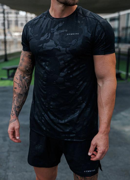 Gym King Debossed Camo Short Sleeved T-Shirt - Black