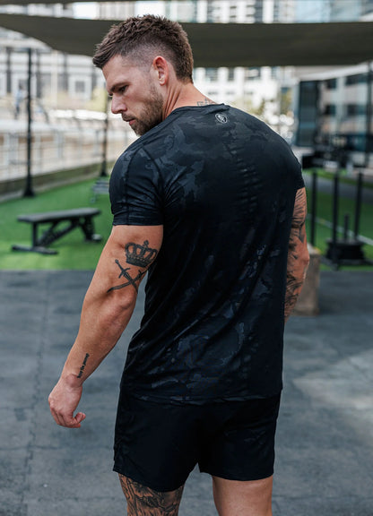 Gym King Debossed Camo Short Sleeved T-Shirt - Black