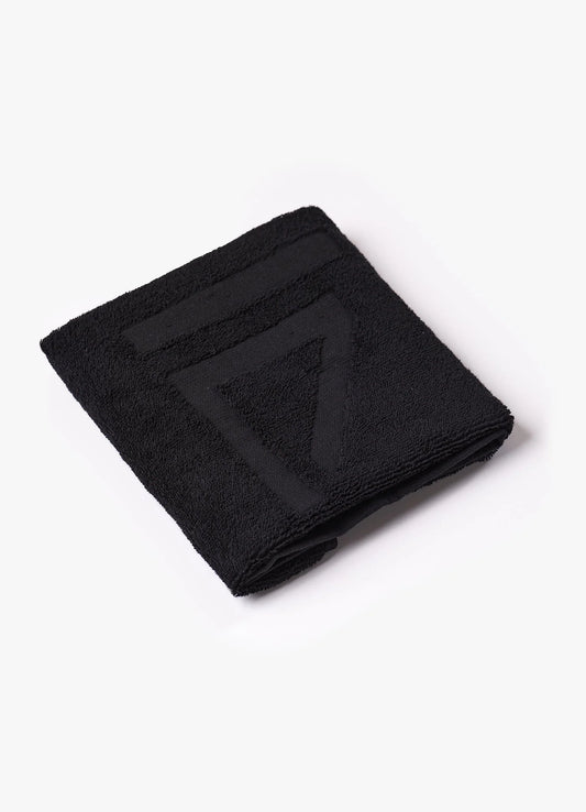 Gym King Small Fight Division Towel - Black/ Black